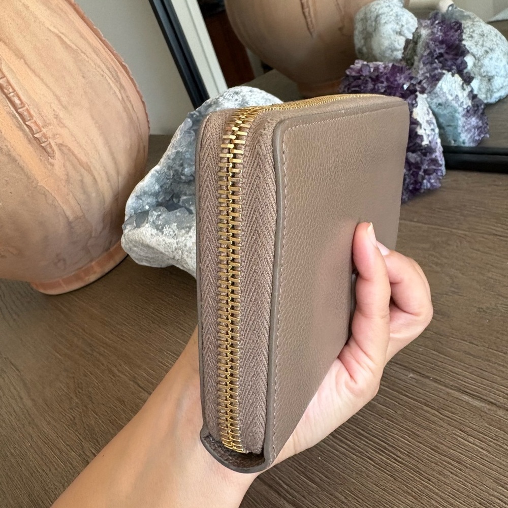 Saint Laurent Cassandra Leather Zip Around Wallet - Picture 7 of 15